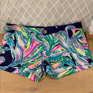 EUC Lilly Pulitzer Liana Short